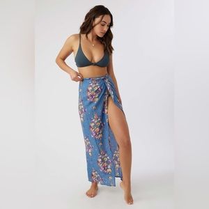 NWT O’Neil Large Cover up